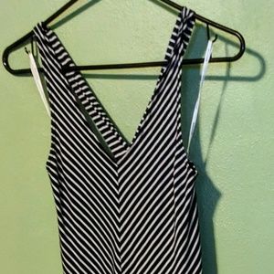 White and black dress from Rolla Coaster (M)